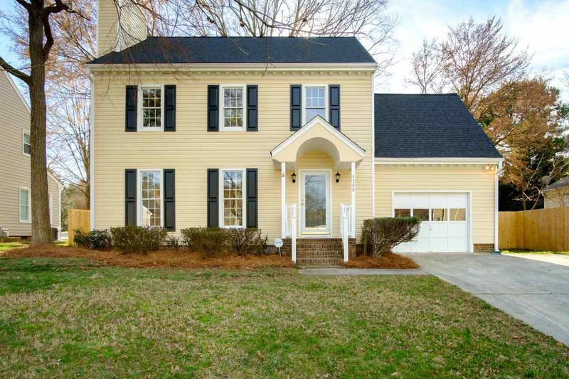 4308 Easthampton Dr, Raleigh, NC 27604