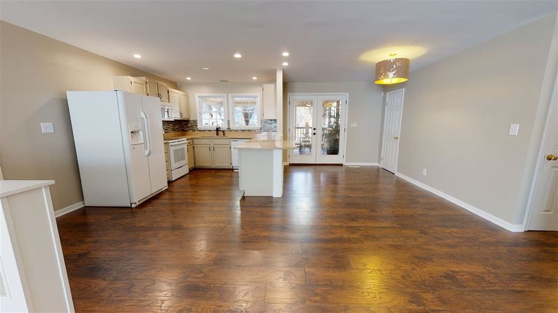 4308 Surry Ridge Cir, Apex, NC 27539