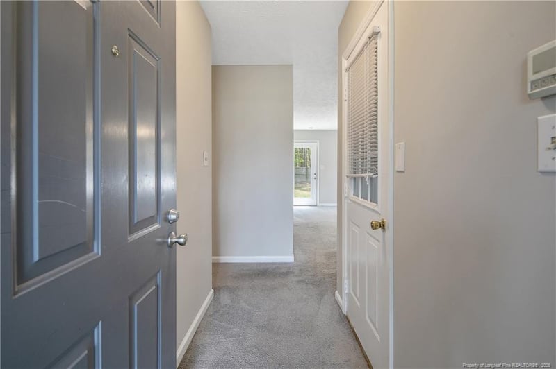 4309 Bridge St, Hope Mills, NC 28348