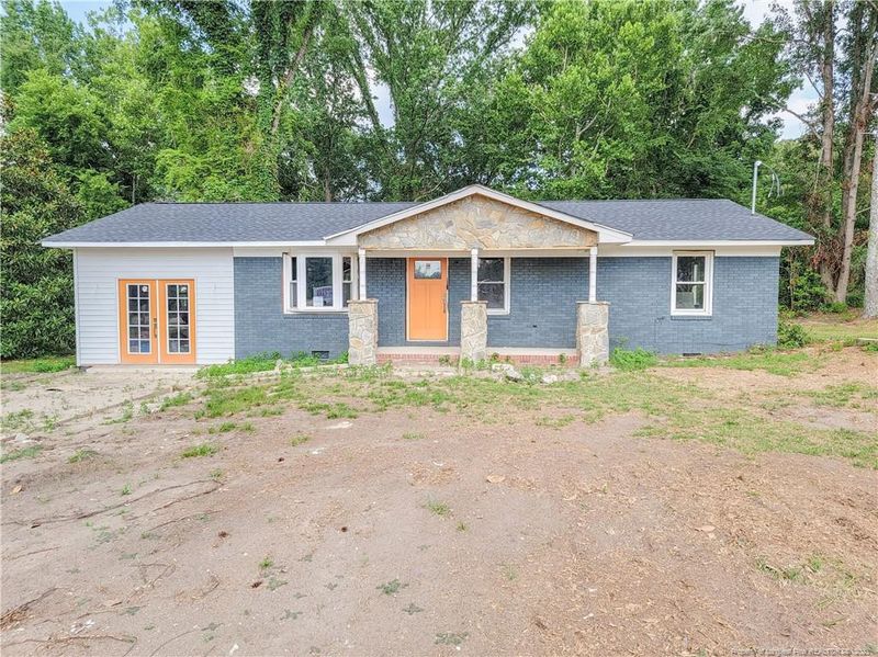 4309 Cameron Rd, Hope Mills, NC 28348