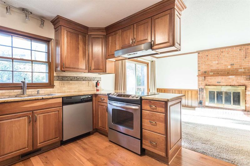 4309 Old Colony Rd, Raleigh, NC 27613
