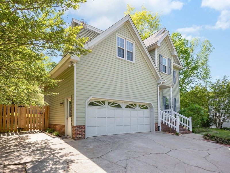 4309 Samantha Dr, Raleigh, NC 27613