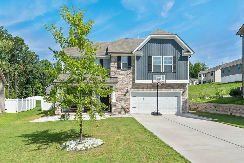 4309 Sir Julian Ct, Raleigh, NC 27610