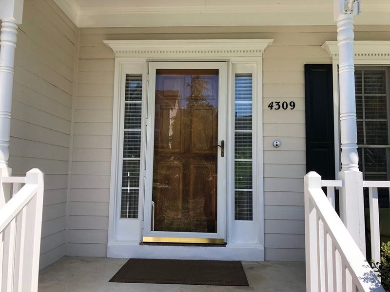 4309 Willow Lake Rd, Raleigh, NC 27616