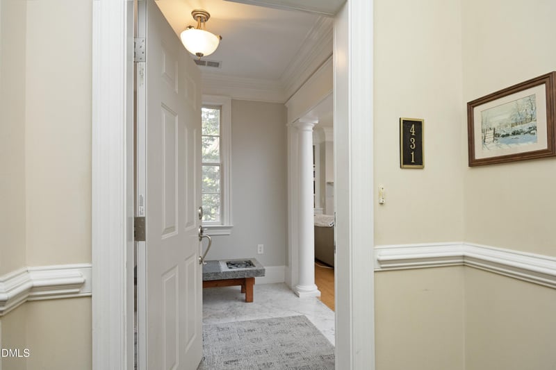 431 W Barbee Chapel Rd, Chapel Hill, NC 27517