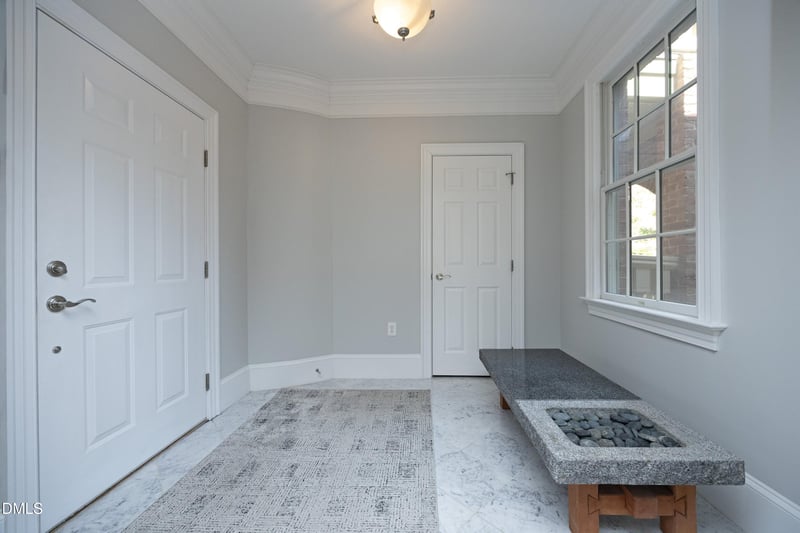 431 W Barbee Chapel Rd, Chapel Hill, NC 27517