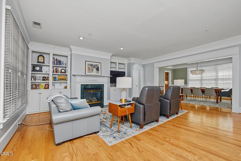 431 W Barbee Chapel Rd, Chapel Hill, NC 27517