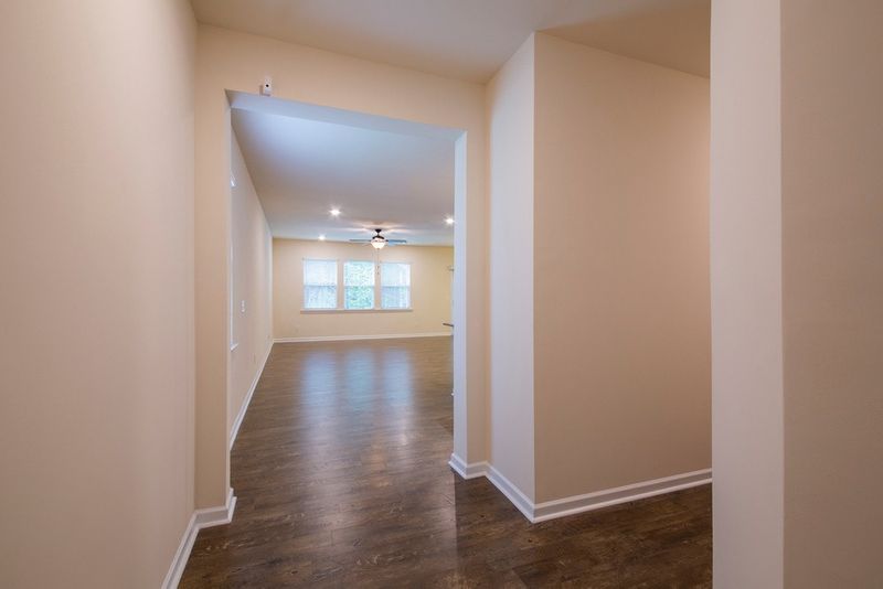 431 Summer Ranch Dr, Fuquay Varina, NC 27526