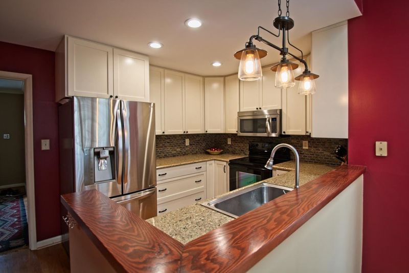 431 Tall Oak Dr, Durham, NC 27713