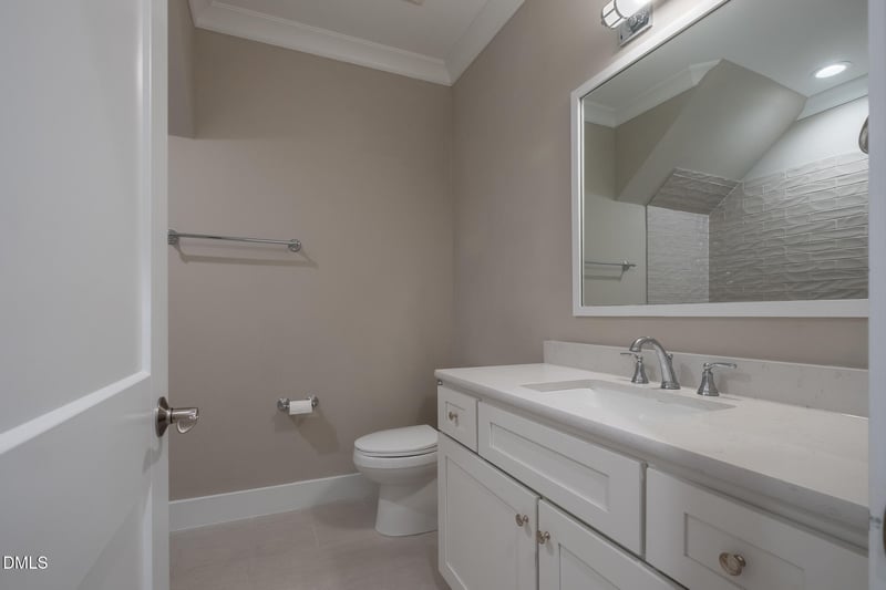 431 Wyndham Dr, Chapel Hill, NC 27516