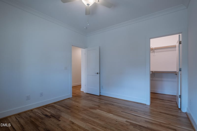 431 Wyndham Dr, Chapel Hill, NC 27516