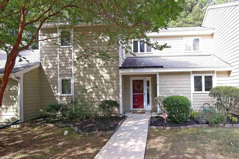 4310 Pin Oak Dr, Durham, NC 27707