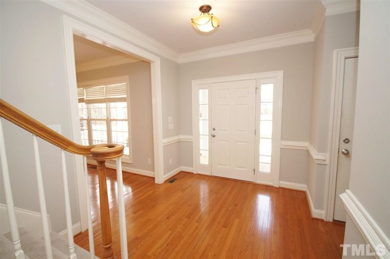 4311 Russling Leaf Ln, Raleigh, NC 27613