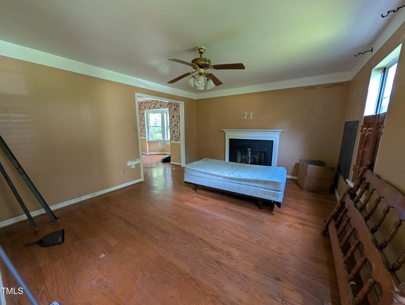 4311 White Cliff Ln, Durham, NC 27712
