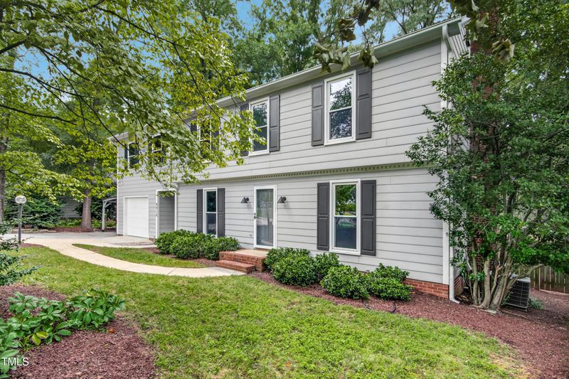 4312 Dutch Garden Ct, Raleigh, NC 27613