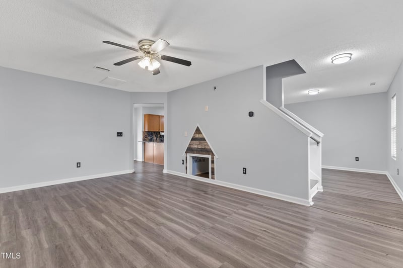 4312 Viewmont Dr, Raleigh, NC 27610