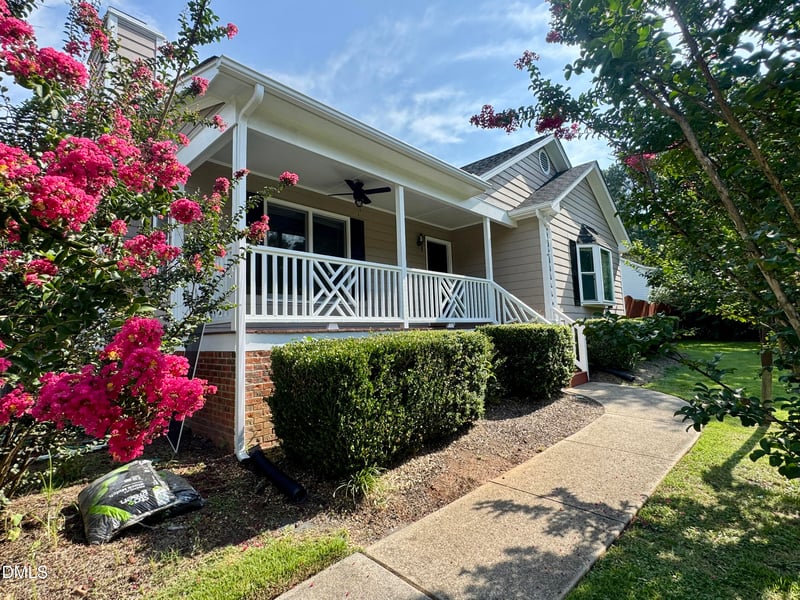 4313 Rockside Hills Dr, Raleigh, NC 27603