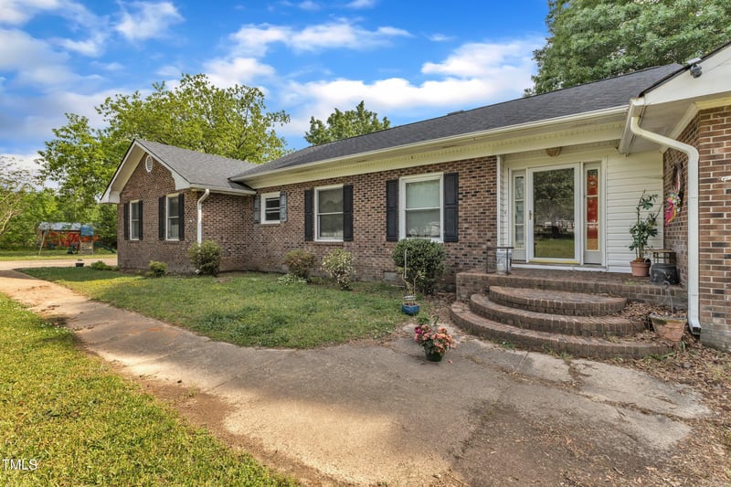 4314 Hopkins Rd, Middlesex, NC 27557
