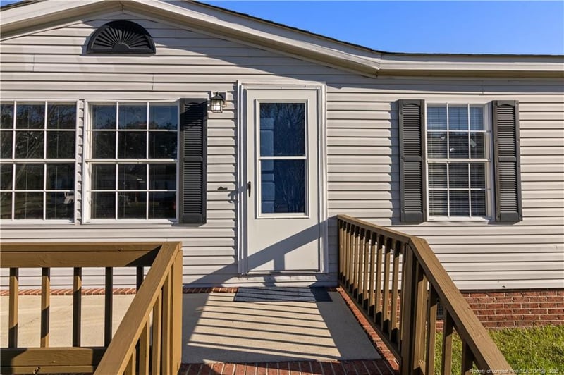 4315 Frontier Ave, Fayetteville, NC 28312