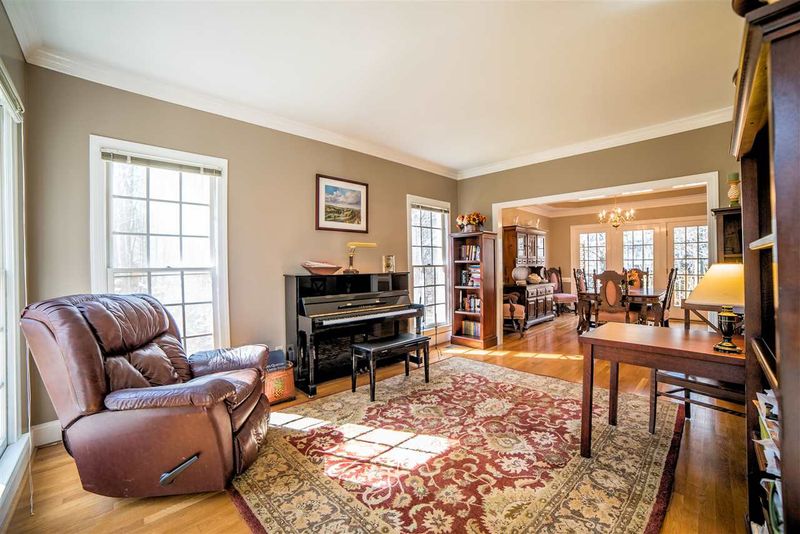 4316 Blossom Hill Ct, Raleigh, NC 27613