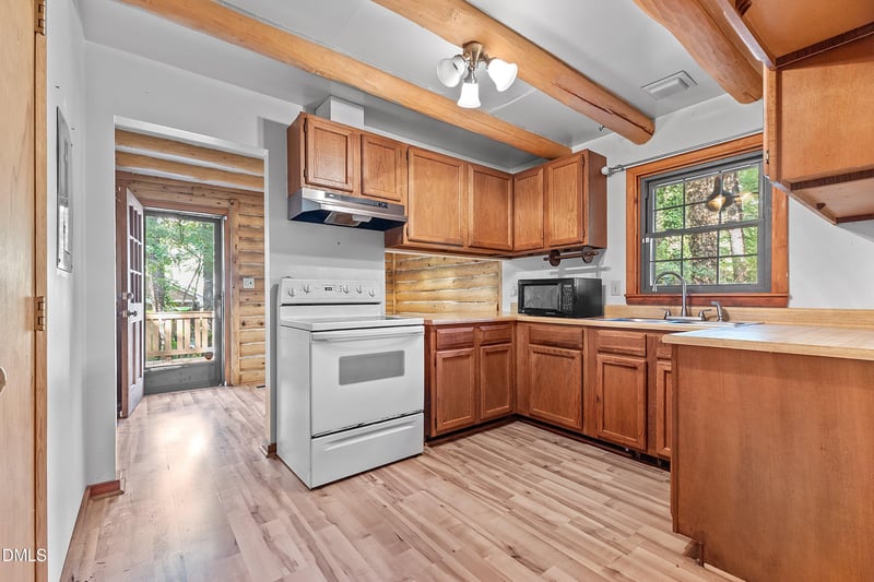 4317 Woodlawn Dr, Raleigh, NC 27616