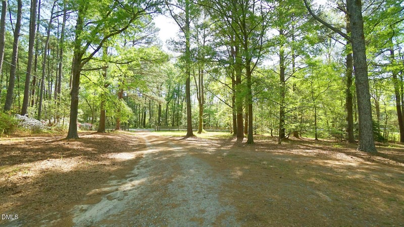 4319 Pearces Rd, Zebulon, NC 27597