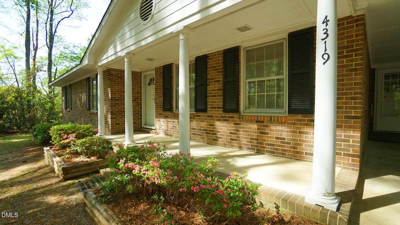4319 Pearces Rd, Zebulon, NC 27597