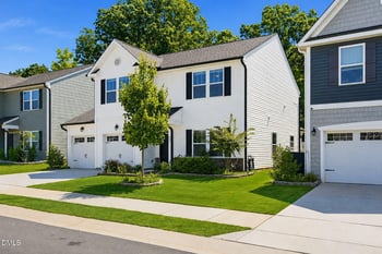 432 Bent Willow Dr, Clayton, NC 27527