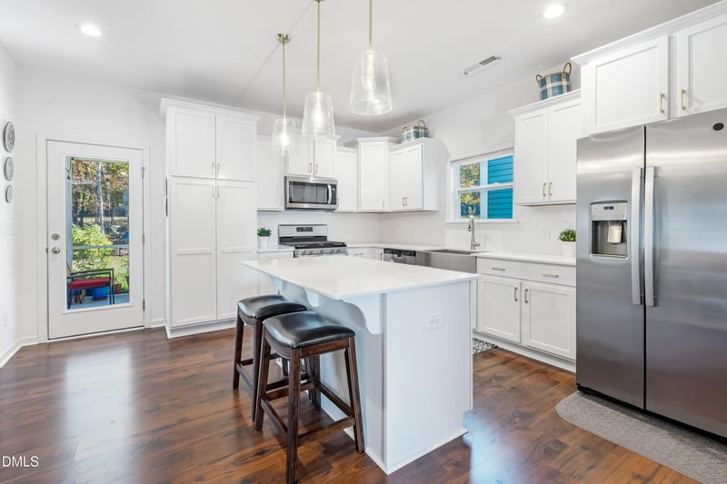 432 Bent Willow Dr, Clayton, NC 27527