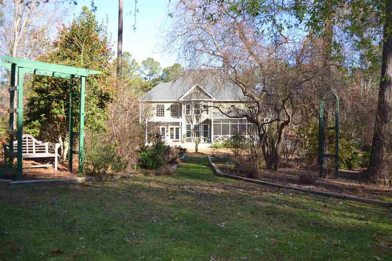 432 Buckroe Dr, Sanford, NC 27330