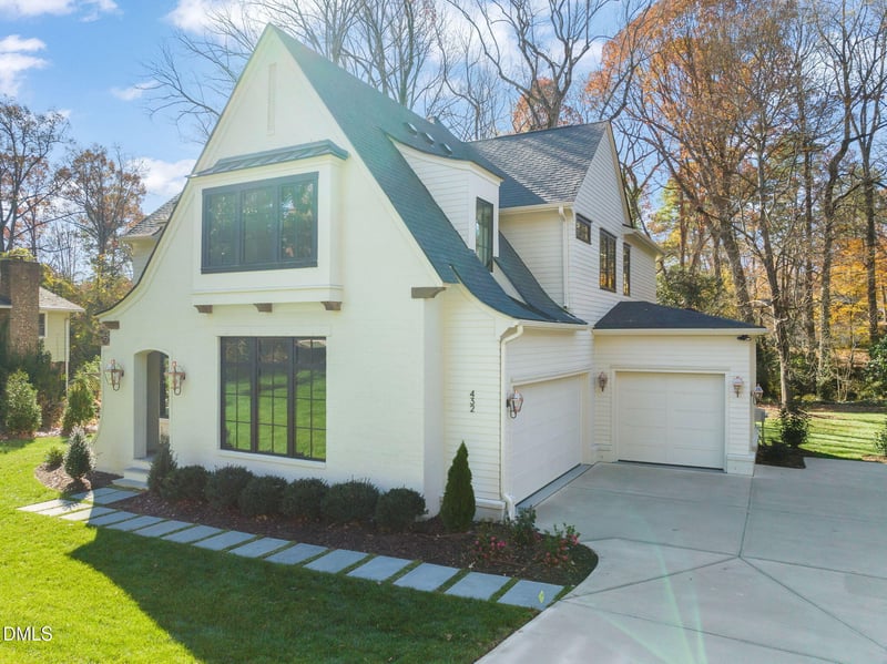 432 Emerson Dr, Raleigh, NC 27609