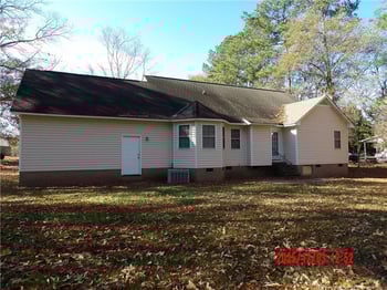 432 Grape Arbor Dr, Fayetteville, NC 28312