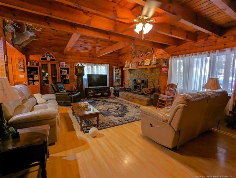 432 Lower Thrift Rd, New Hill, NC 27562