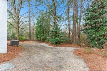 432 Mcphee Dr, Fayetteville, NC 28305