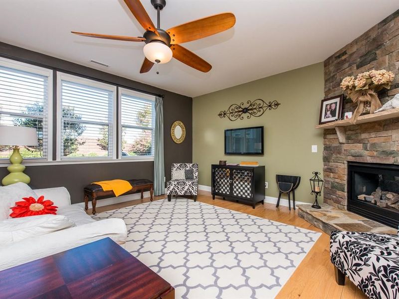 432 Otter Cliff Way, Cary, NC 27519