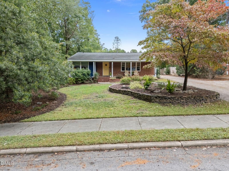 432 Park St, Cary, NC 27511