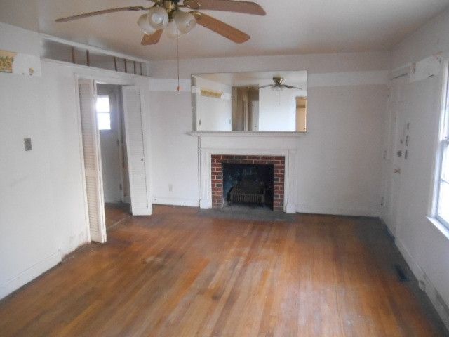 432 Peyton St, Raleigh, NC 27610