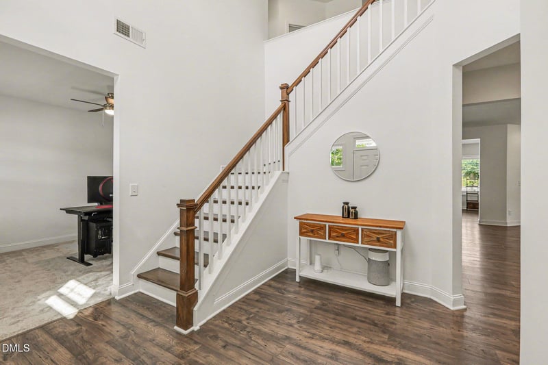 432 Seabring Ln, Raleigh, NC 27603
