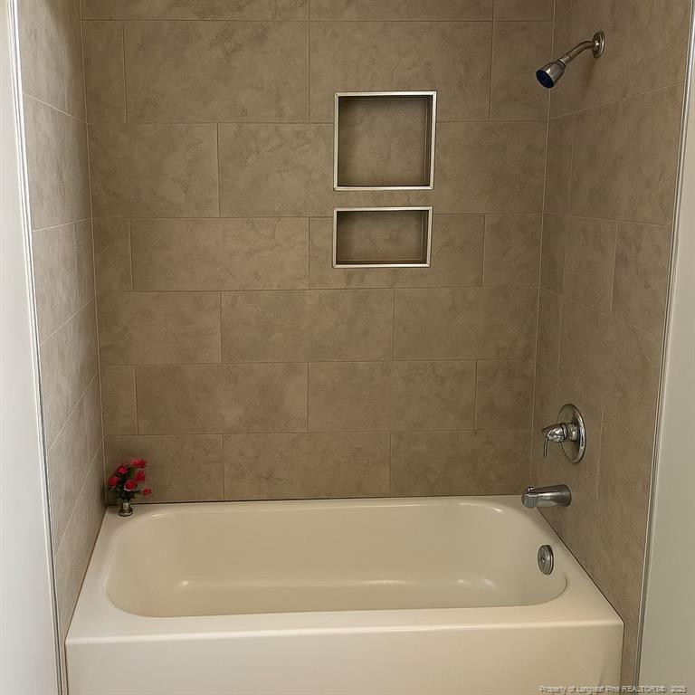 432 Squirrel St, Fayetteville, NC 28303