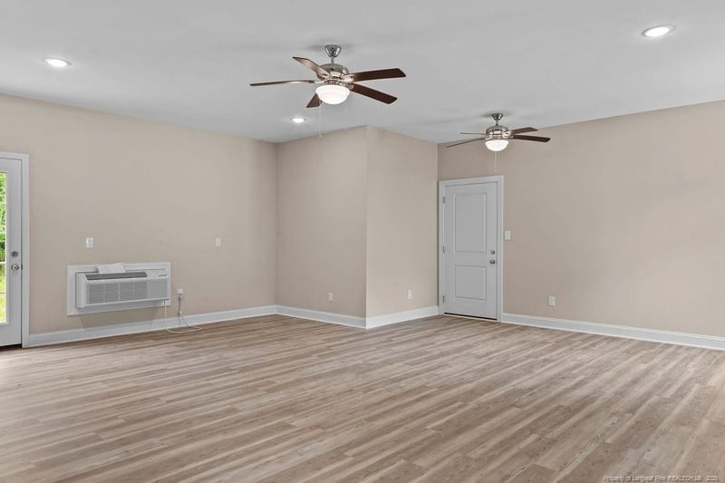 432 Timberline Dr, Fayetteville, NC 28311