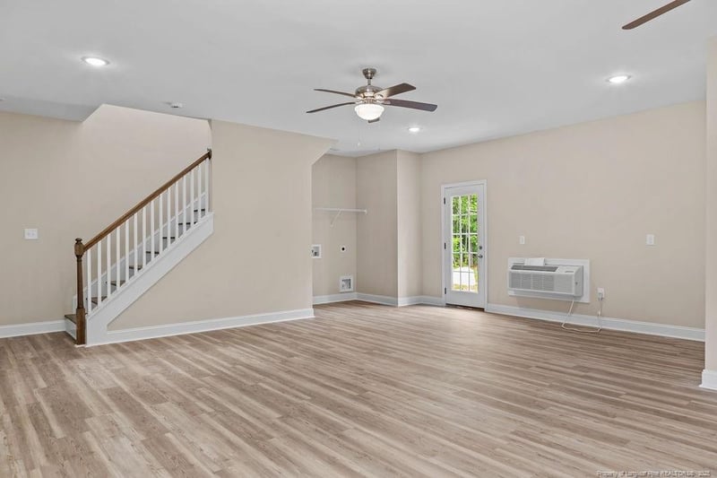 432 Timberline Dr, Fayetteville, NC 28311