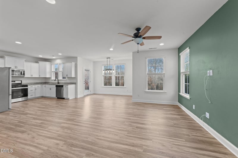 432 Wrenwood Dr, Clayton, NC 27527