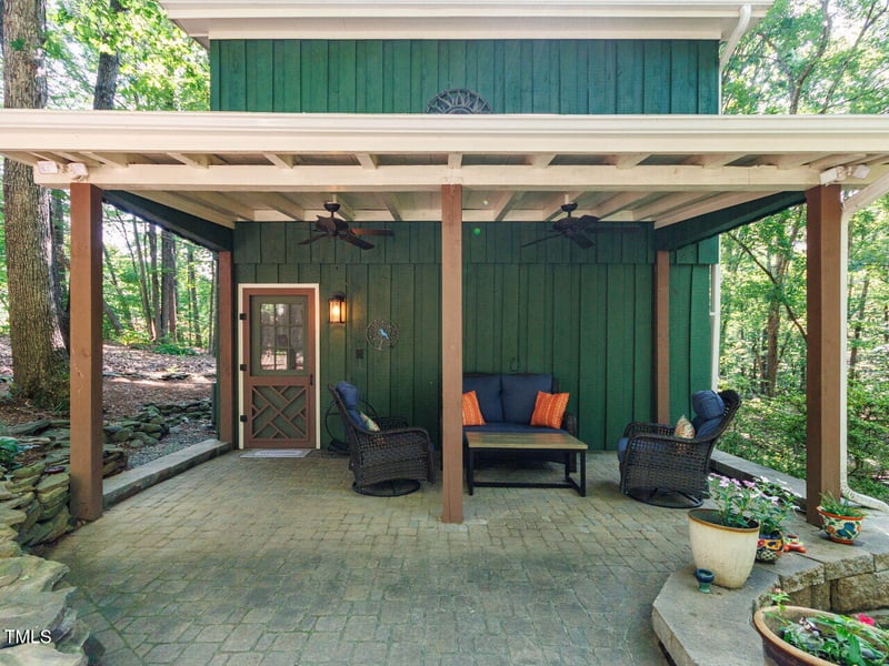 4320 Dairyland Rd, Hillsborough, NC 27278