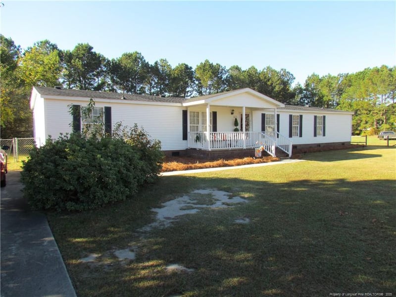 4320 Frontier Ave, Fayetteville, NC 28312