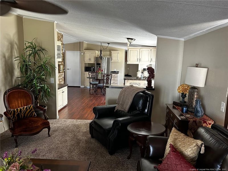 4320 Frontier Ave, Fayetteville, NC 28312