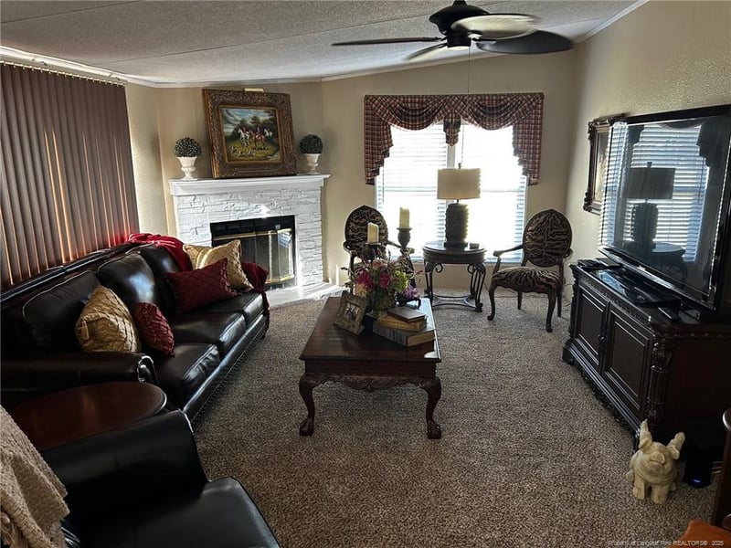 4320 Frontier Ave, Fayetteville, NC 28312