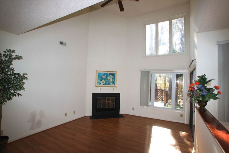 4320 Pin Oak Dr, Durham, NC 27707