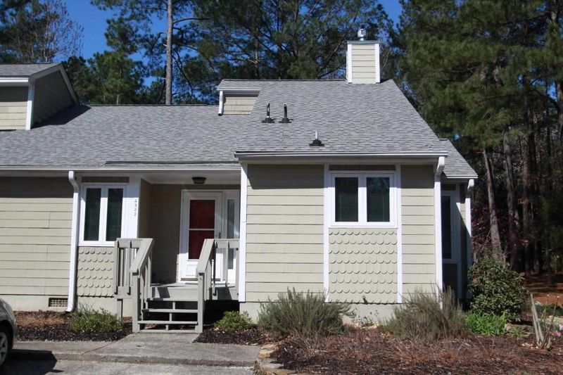 4322 Beechnut Ln, Durham, NC 27707