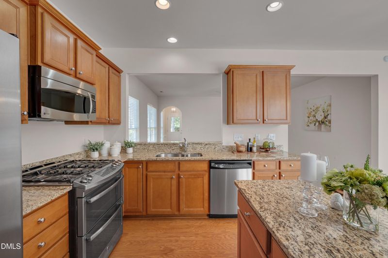 4322 Del Webb Ave, Cary, NC 27519