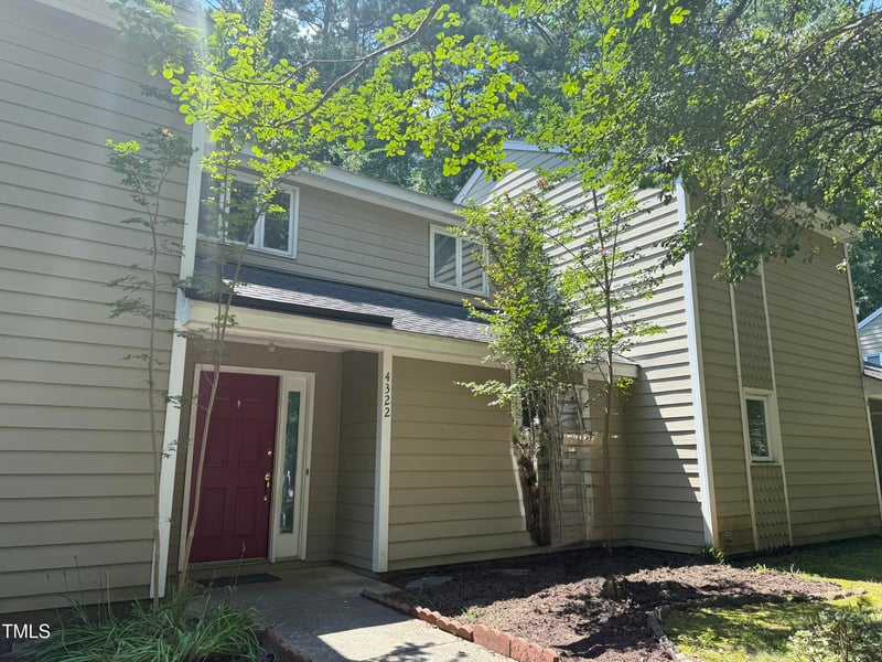 4322 Pin Oak Dr, Durham, NC 27707